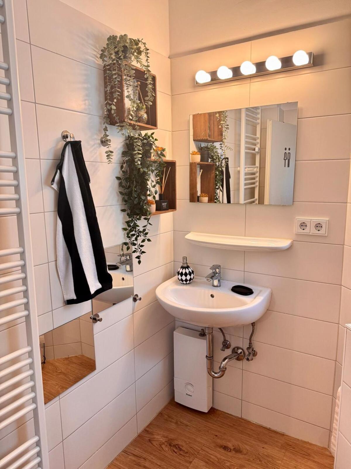 Zentrale Direkt Am Hauptbahnhof - Bismarck Appartement Düsseldorf