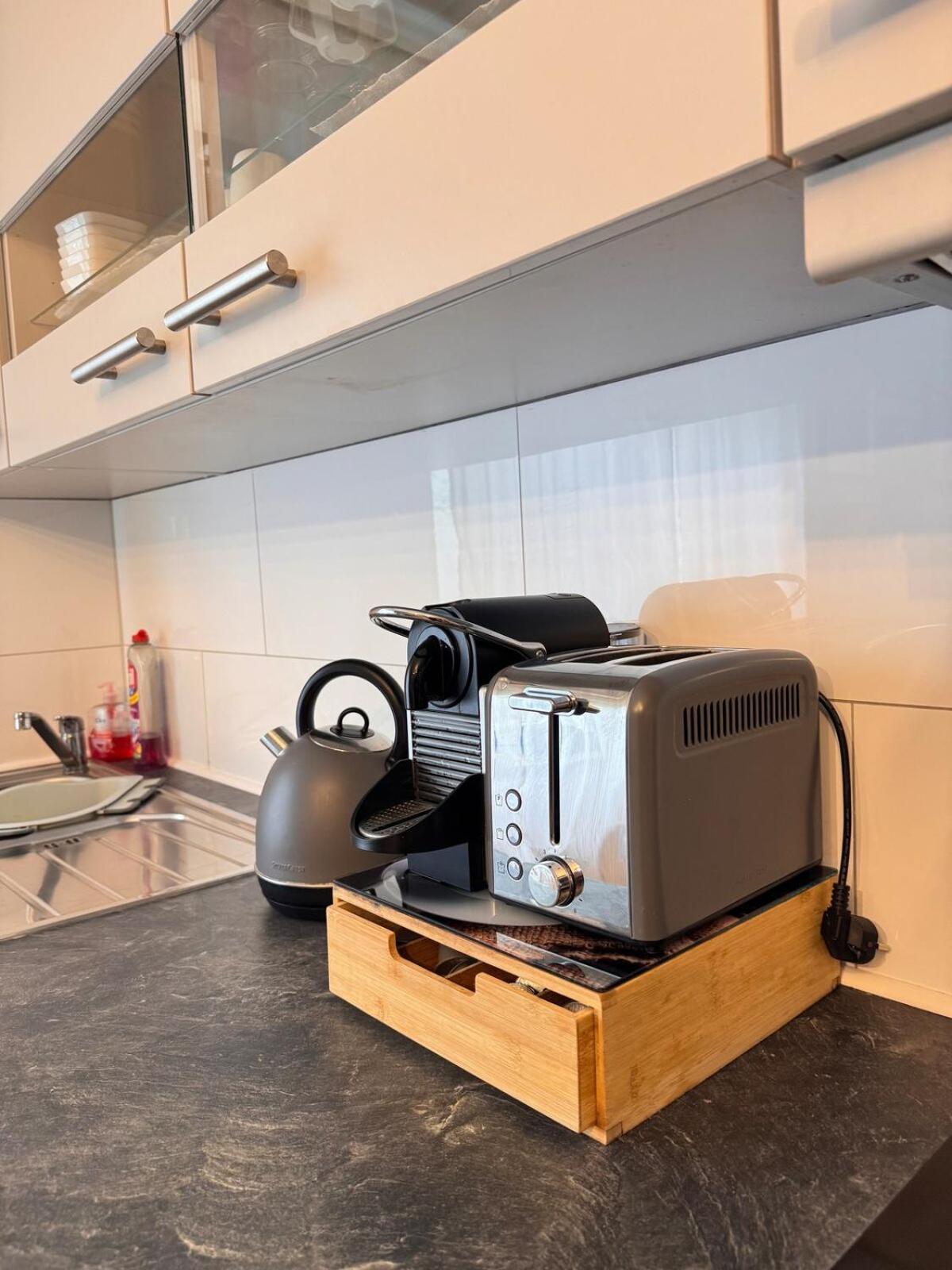 Zentrale Direkt Am Hauptbahnhof - Bismarck Appartement Düsseldorf
